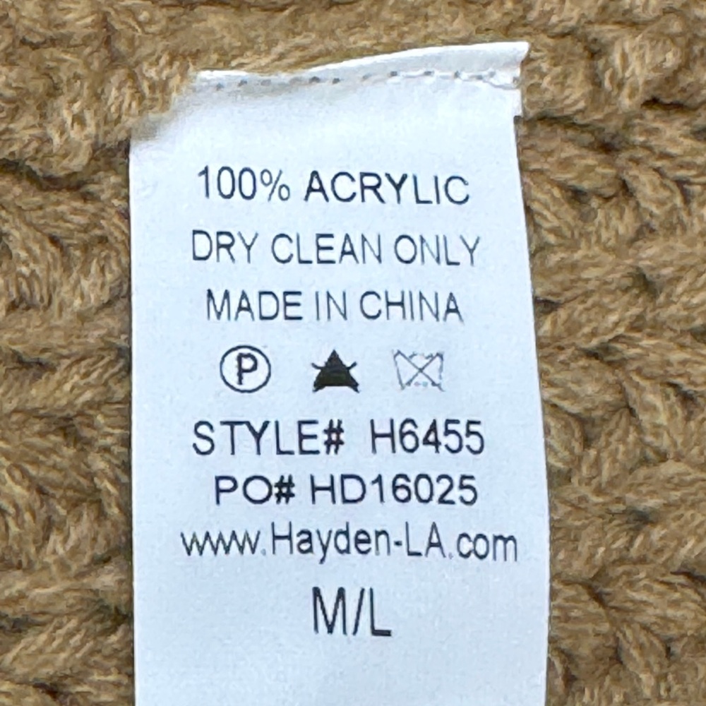 NWT Hayden Tan Fringe Sleeve Chunky Knit Sweater -M/L - Picture 10 of 10